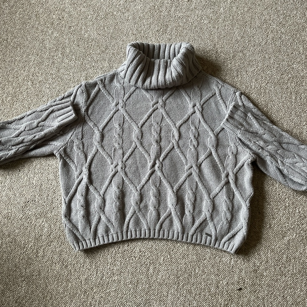 Hollister Light Gray Cable Knit Turtleneck Sweater